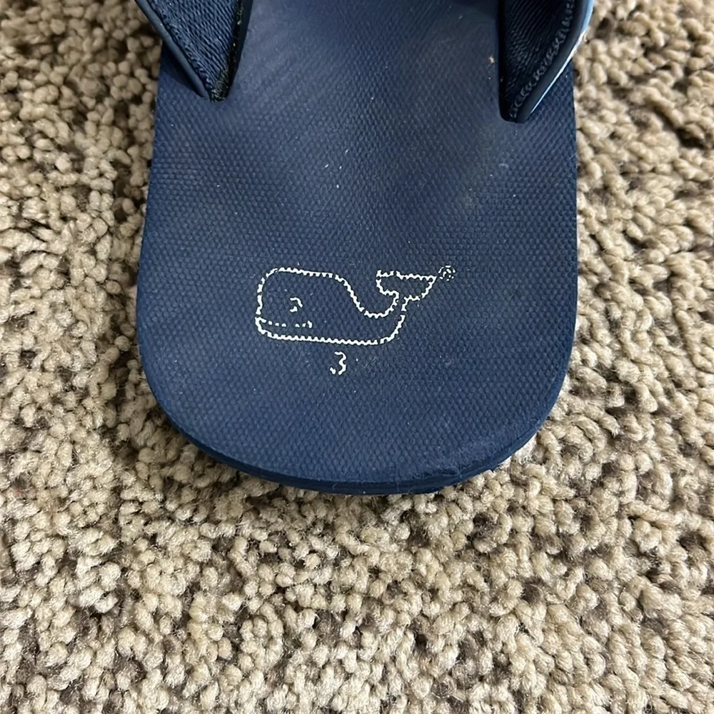 Vineyard vines little boy flip-flops
